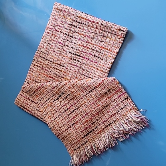 German made woven tweed like scarf with wool soft multicolor luxury Barbiecore - Picture 4 of 5